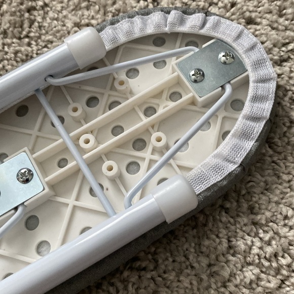 Mini grey and white ironing board - Picture 12 of 15